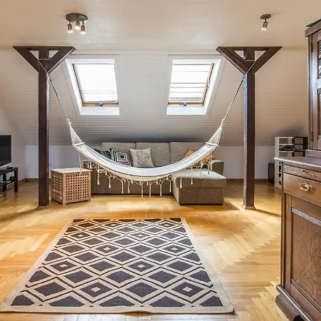 Apartment Old Romantic Loft Riga